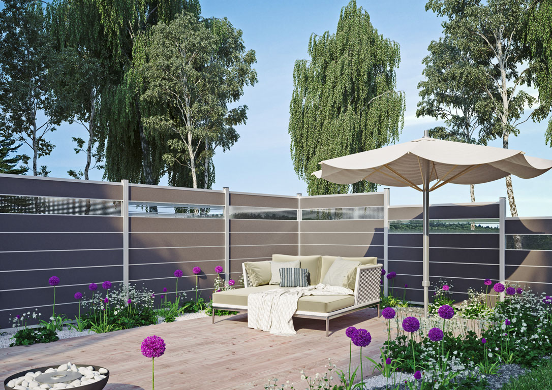 Ambiente mit GOTLAND-Serie WPC-Steckzaunsystem