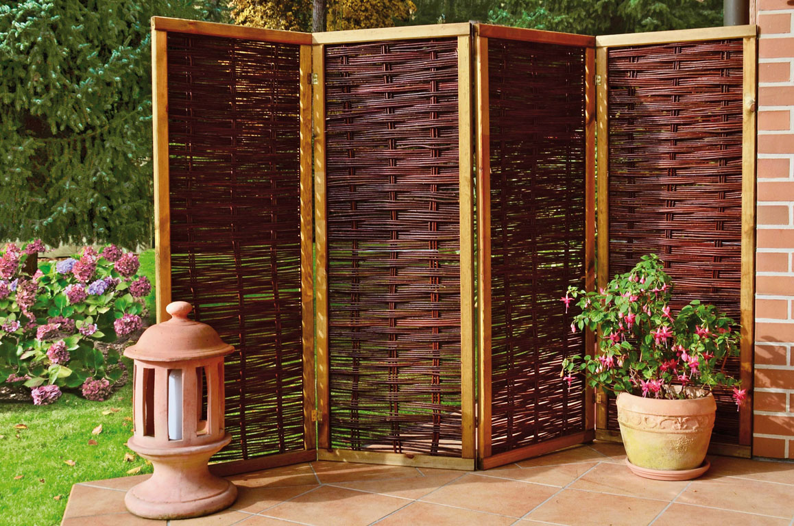 Ambiente mit PAULINA Paravent aus Weide 